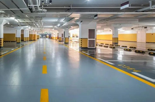 陰雨天地坪漆施工會出現(xiàn)的狀況及處理方法